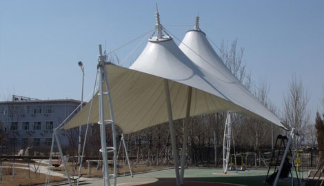 milan.com车棚公司详解：膜结构车棚的安装步骤与注意事项